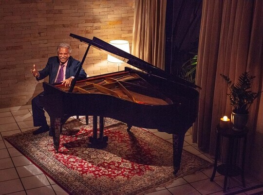 Medium 87f97cad47a740a86a6ac27095ee40fa