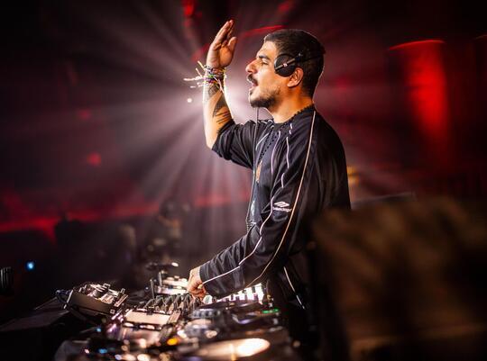 Medium 8afa9fe2bdc331bc4e357a3abe85b6d7