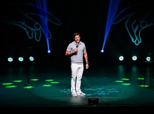 Medium e9f29d2549134d5a75b2f8578b10ce2f