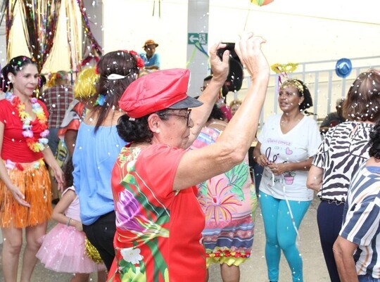 Medium 699ecbcc3d8d04525eb72c231628bb1e