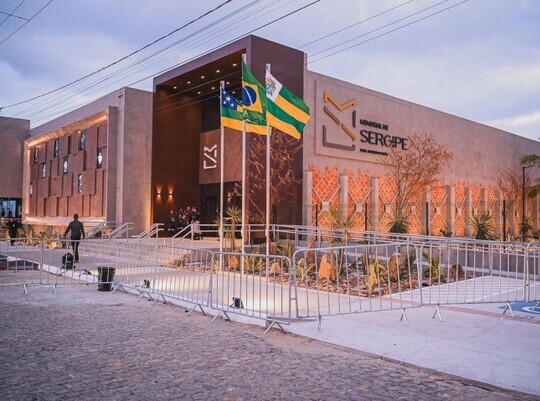 Medium 67ffae1ea9757f36ed96b3539d703bad