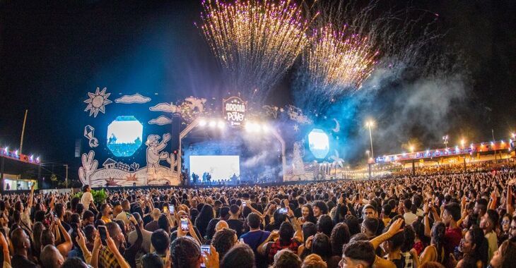 Big 65d3623a5be132c6e589850cf1cdd5aa